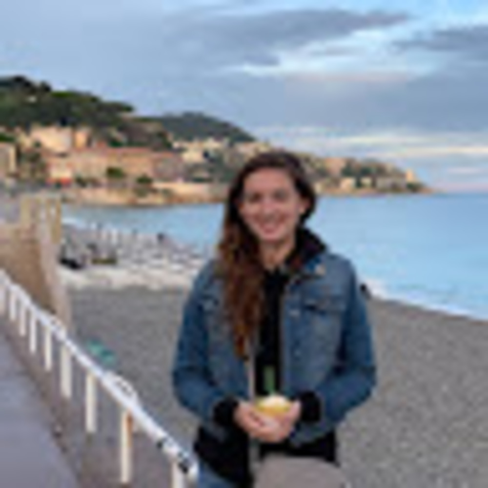 Meet your Posher, Hayley